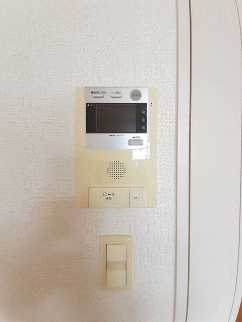 ラポール西大島　ウエストのセキュリティ|モニター付インターホン