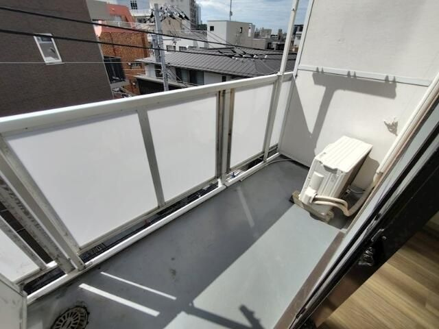 カーサソラーレ池袋のバルコニー