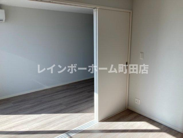 robothome南林間※初期費用分割あと払いサービス利用可能物件の居間・リビング