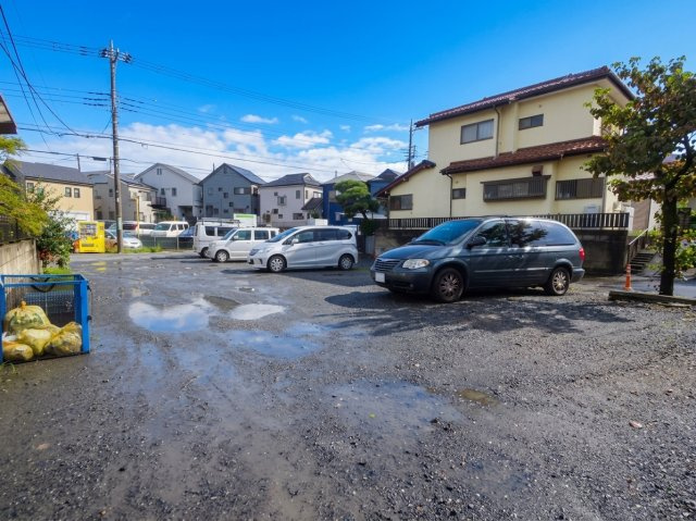 サンライト並木の駐車場