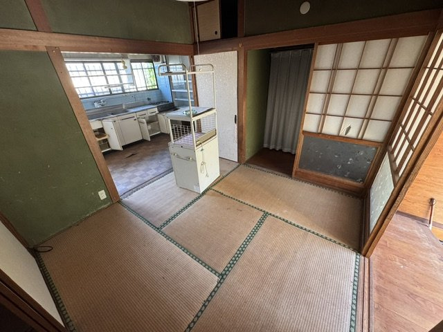 中古：平江町32番4の和室