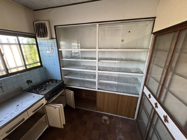 中古：平江町32番4のキッチン|キッチン収納