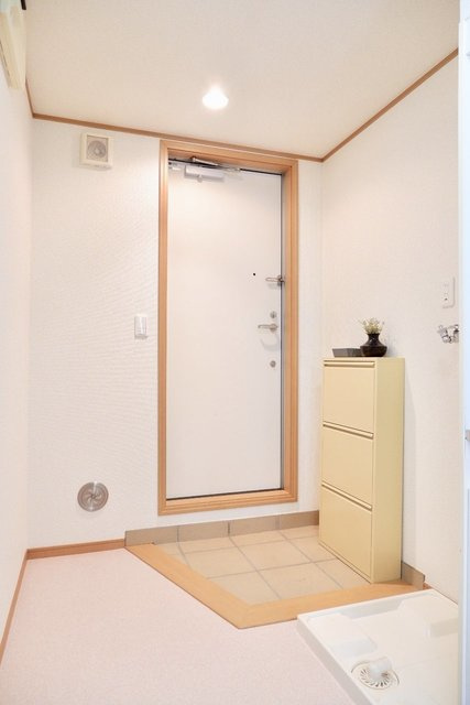 アミュレット茅ヶ崎の玄関|他号室の参考写真