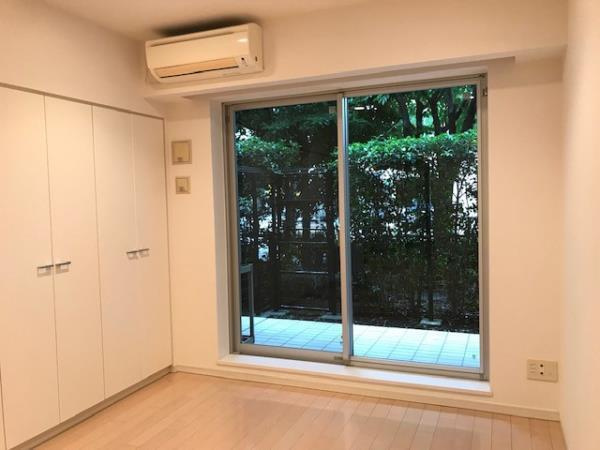 Ｂｒｉｌｌｉａ　ｉｓｔ　三軒茶屋　アイビーテラスの居間・リビング