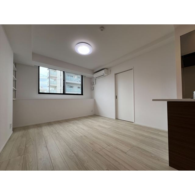 ACP Residence 中野新橋の居間・リビング|※写真は0302号室