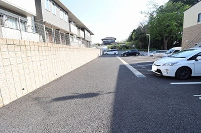 米沢ベースの駐車場|駐車スペースもあります