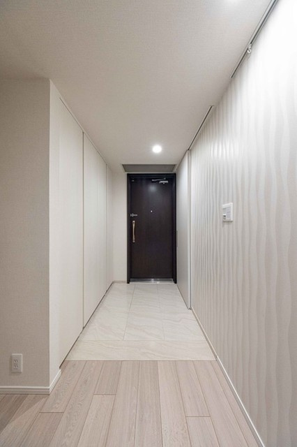 リバーポイントタワーの玄関|※写真は同タイプ住戸です。