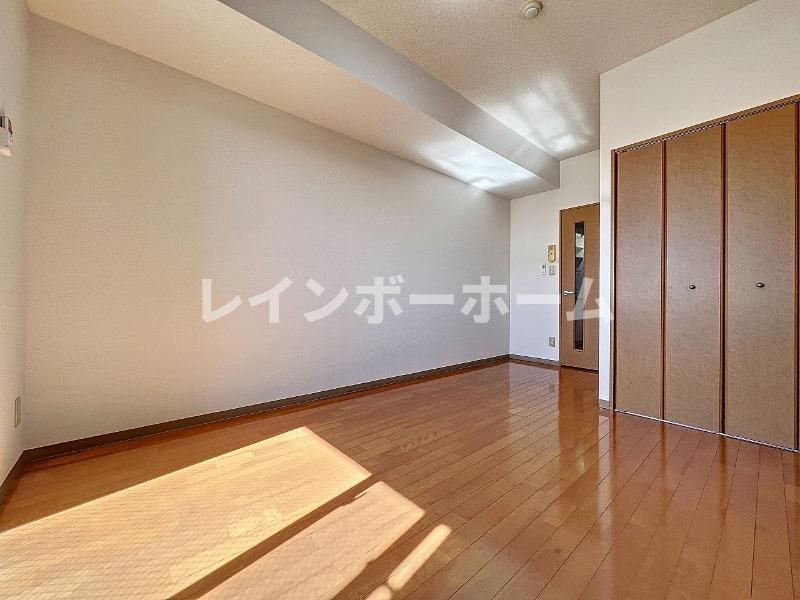 フレア堀江の居間・リビング