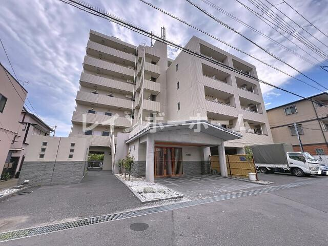 フレア堀江の外観