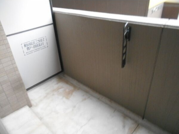 サンシティ名西通のバルコニー