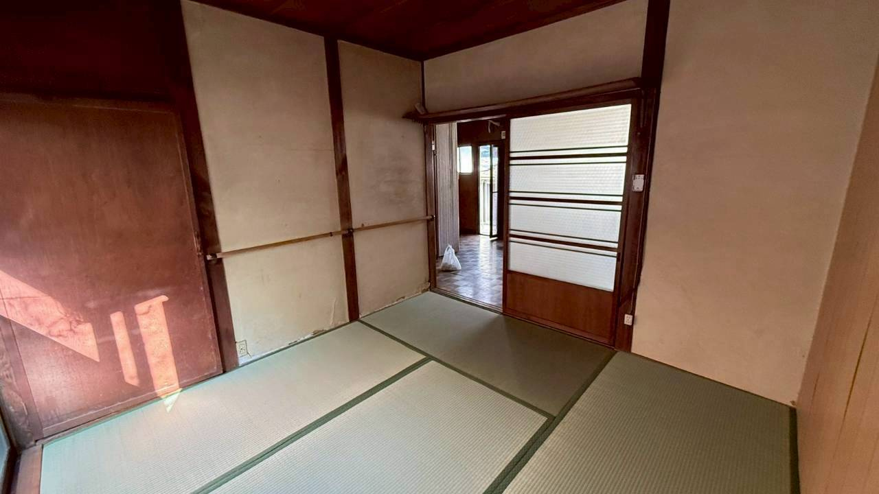 高取山平屋アパートの和室|フローリングだけでなく、和室もあります