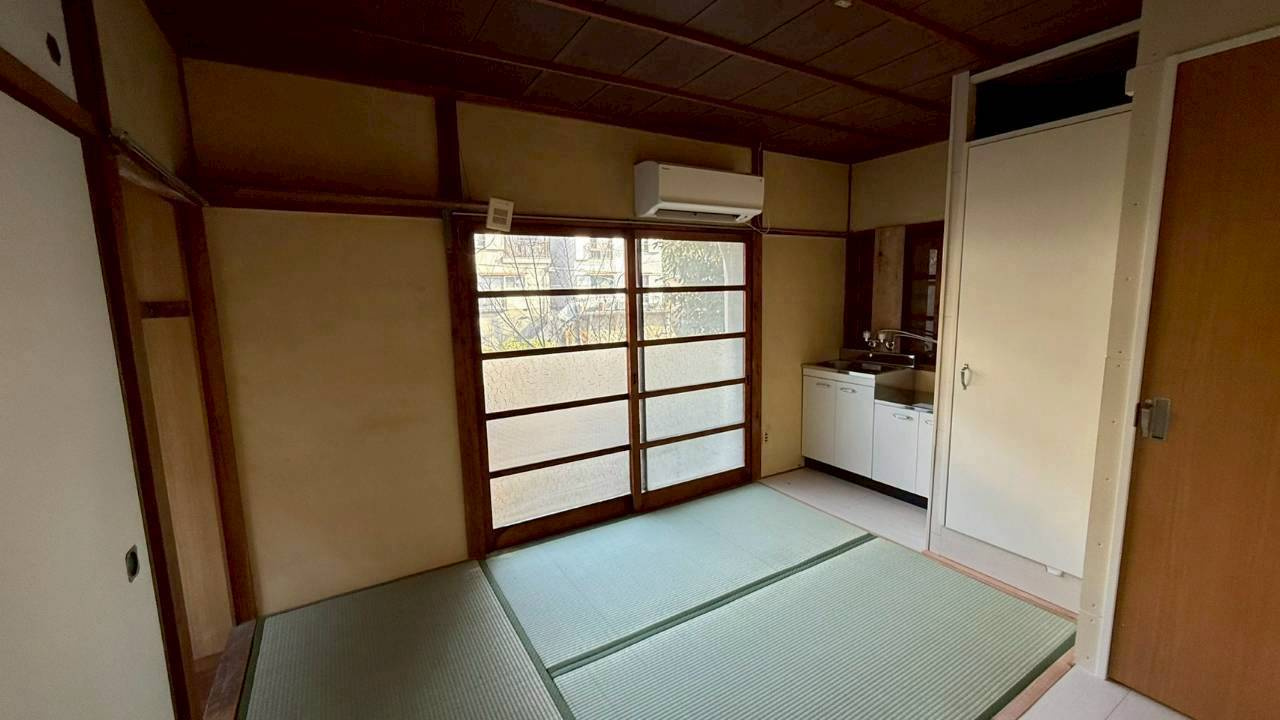 高取山平屋アパートの和室|きれいな和室です