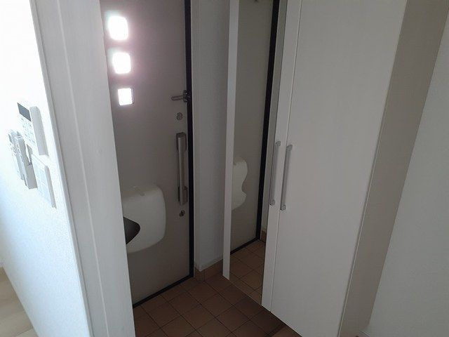 シャイニングの玄関
