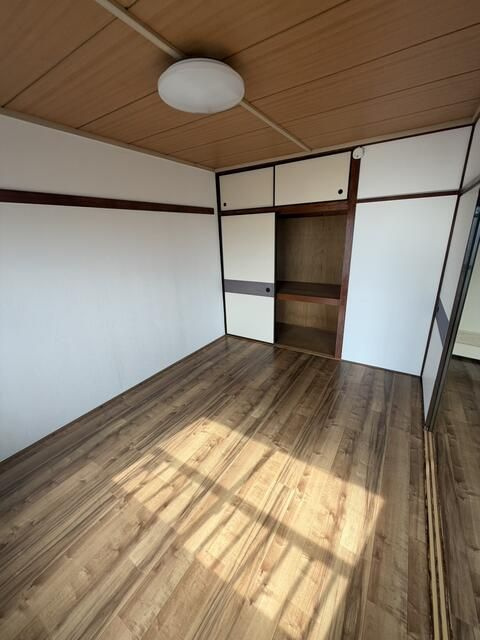 カーム北柏の居間・リビング|使いやすい居間です