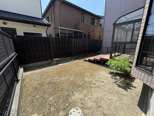 あま市篠田稲荷の庭|お庭が付いています