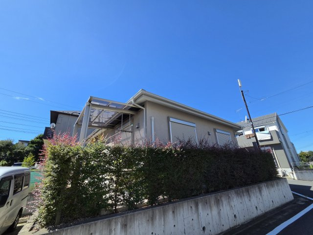 坂浜４丁目貸家の居間・リビング