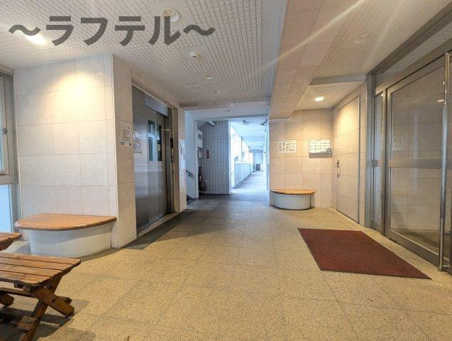 ソルティ ブラン鶴瀬のロビー