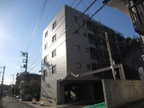 コア・シティ新横浜の外観