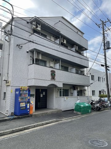 キャッスルマンション東寺尾の外観