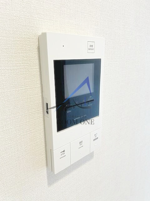 クレイシアIDZ二子新地のセキュリティ|モニター付きインターホンです。