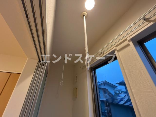 アリーヴィオの設備|室内物干
高崎、前橋のお部屋探しはエンドスケープまで！お客様の理想お聞かせ下さい♪