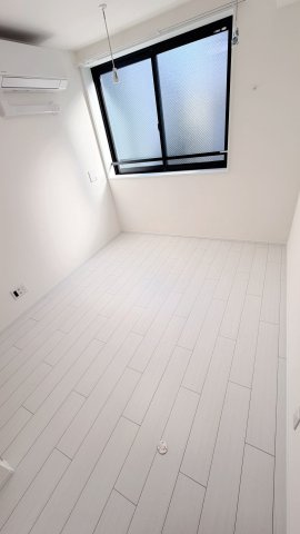 エーテラス赤羽の洋室