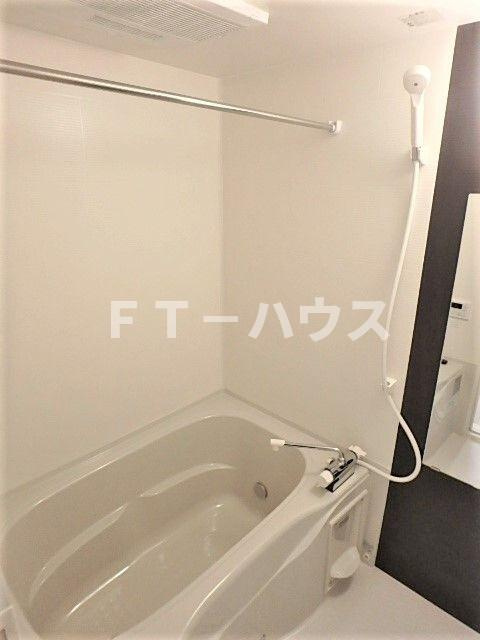レオ伍拾八番館の浴室