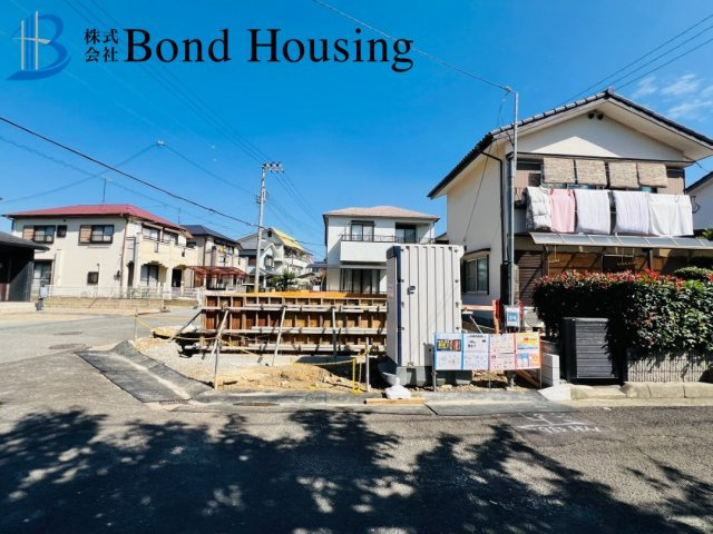 南西角地になり開放的です　玉津町新方第4　新築戸建