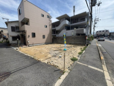 【前面道路含む現地写真】 | 引野町１丁　新築一戸建 | 家探しはどうやってするの？から資金のことや住宅ローン、税金や制度のことまで住宅の難しいことをわかりやすく説明いたします♪ 