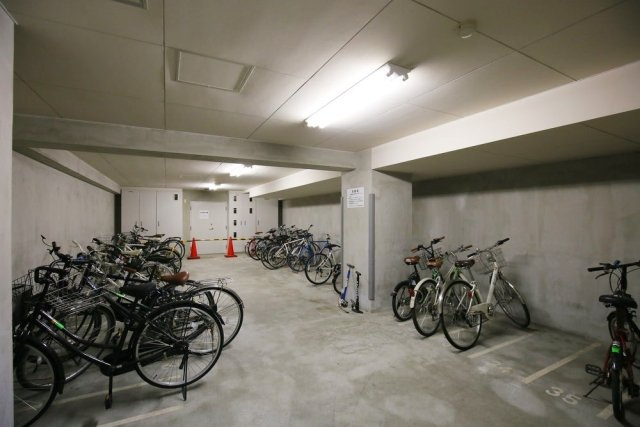 日神デュオステージ笹塚西館のその他共用部分|駐輪場