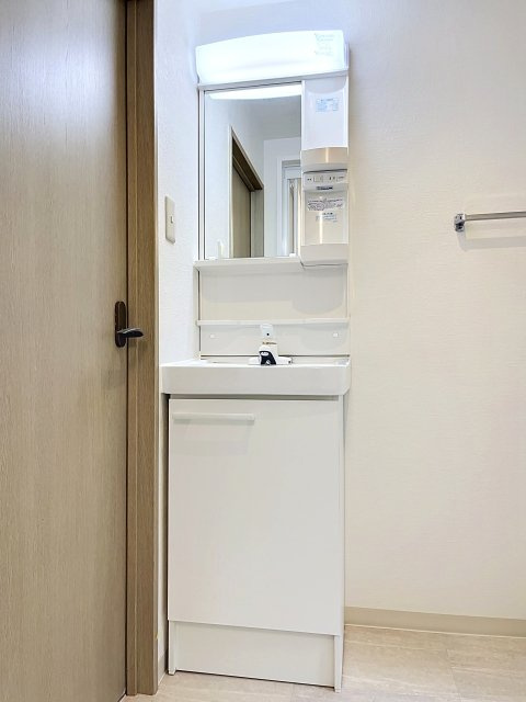 シャンテ蘭の独立洗面台|独立洗面台、朝の身支度には欠かせません