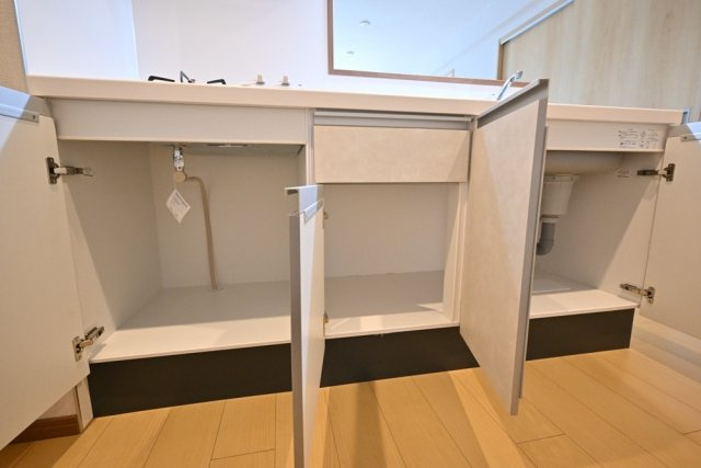 ＣＥＮＴＲＡＬ　ＧＡＲＤＥＮ　ＲＥＳＩＤＥＮＣＥ　ＴＯＫＹＯのキッチン|コンパクトなキッチンで掃除もラクラク