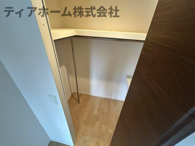 香芝市穴虫の賃貸マンションの収納|小物を収納するのに便利です