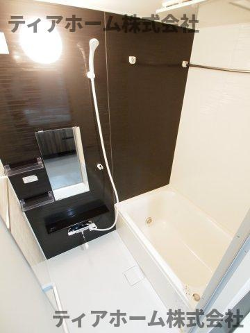 香芝市穴虫の賃貸マンションの浴室