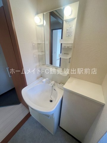 メイト鶴見の独立洗面台
