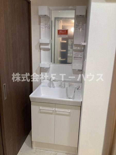 ＬＥＯ六拾壱番館の洗面所