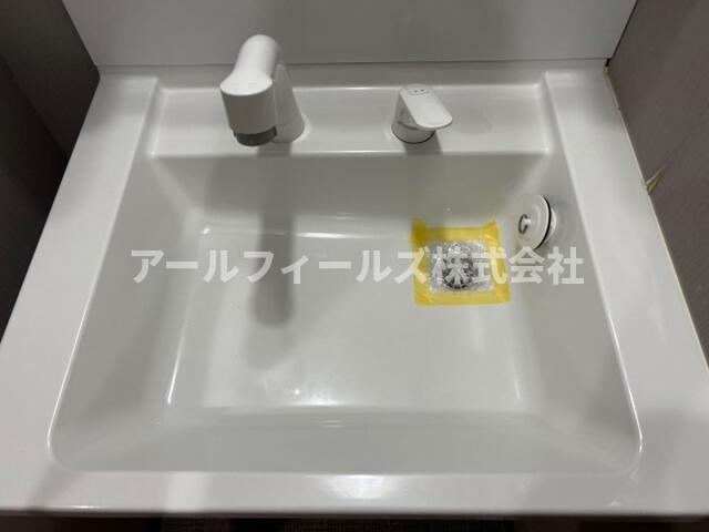 Ｌ’ｅｔｏｉｌｅ　南流山の独立洗面台