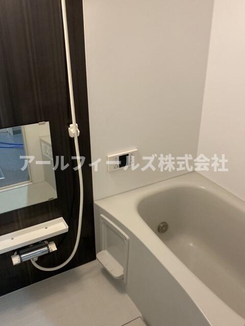 Ｌ’ｅｔｏｉｌｅ　南流山の浴室