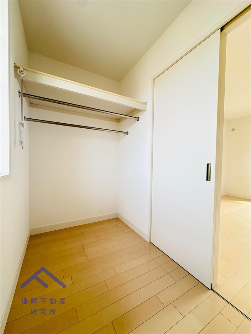 西区西の丘３丁目　戸建ての収納