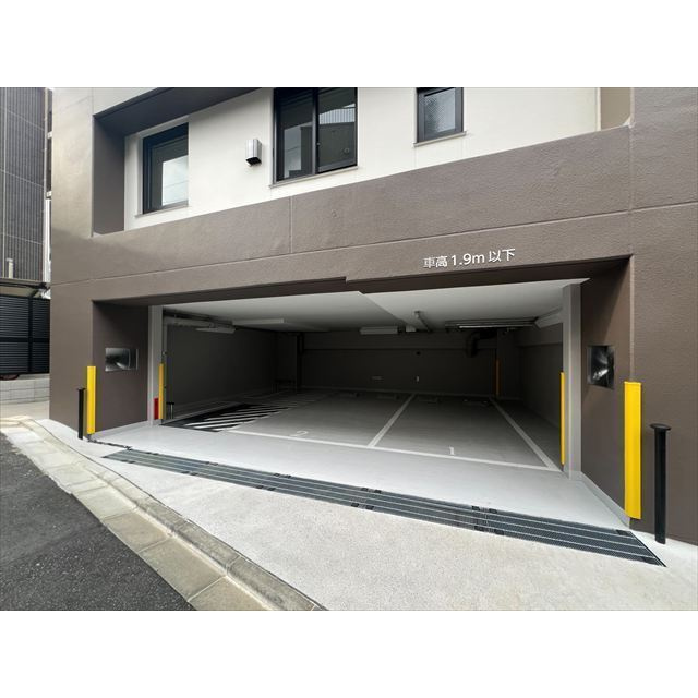 ACP Residence 中野新橋の駐車場|カースペースがあります