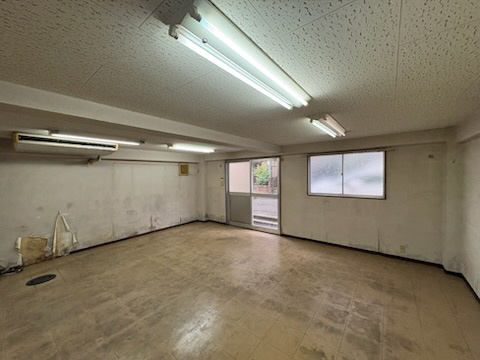 ペルテ長居1階