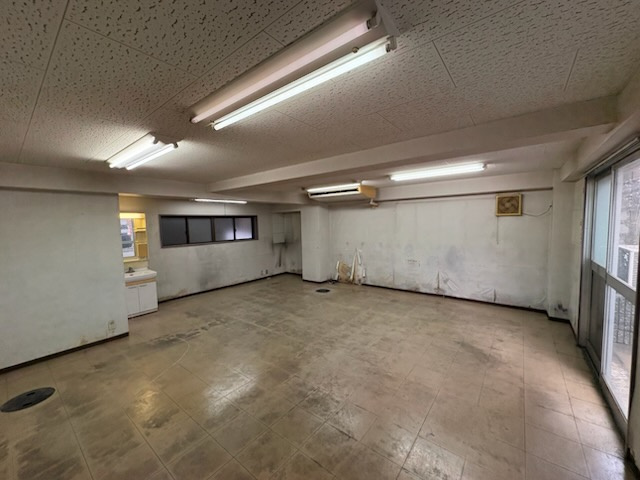 ペルテ長居1階