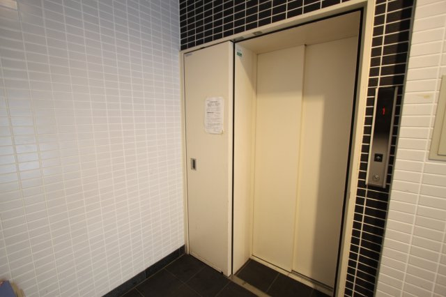 熊本市中央区桜町の賃貸マンションのロビー