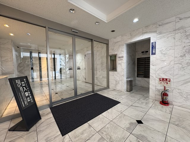 コンシェリア大森山王のロビー|建物の内部です