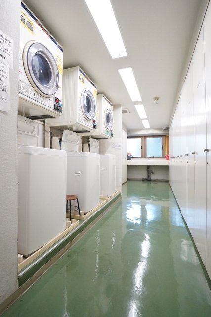 コルム目黒不動前のその他共用部分|コインランドリー1F