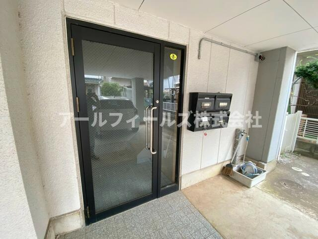 鎌ケ谷グリーンヒルズのエントランス