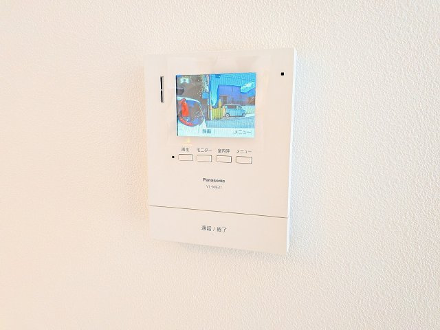 八王子市　丸山町　新築一戸建てのセキュリティ|～TVモニター付インターホン　訪問者の確認に便利です～