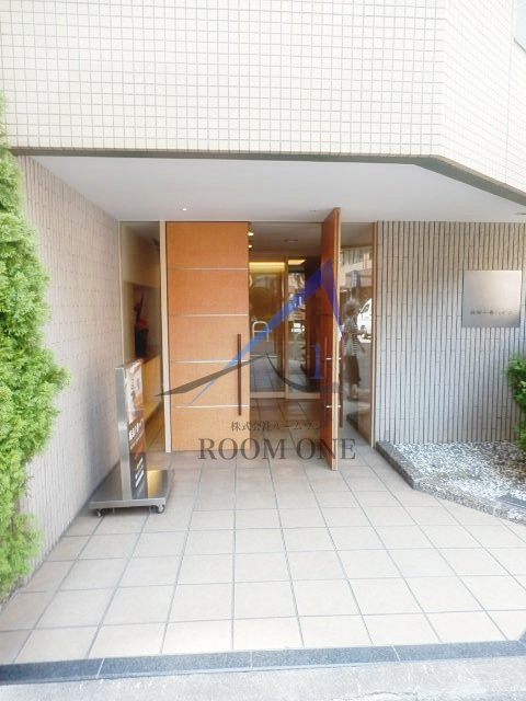 麻布十番ハイツのエントランス|エントランスです。