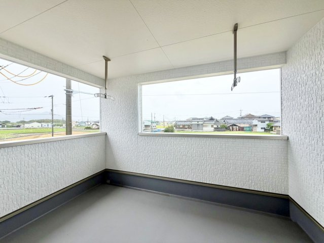 岩出市中島　新築戸建のバルコニー