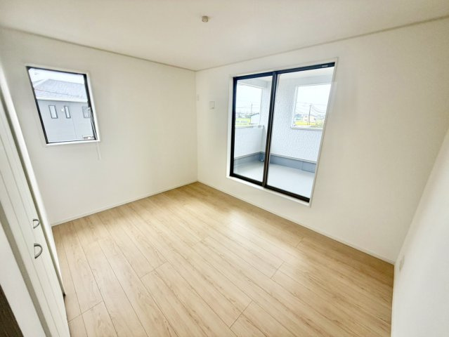 岩出市中島　新築戸建の洋室